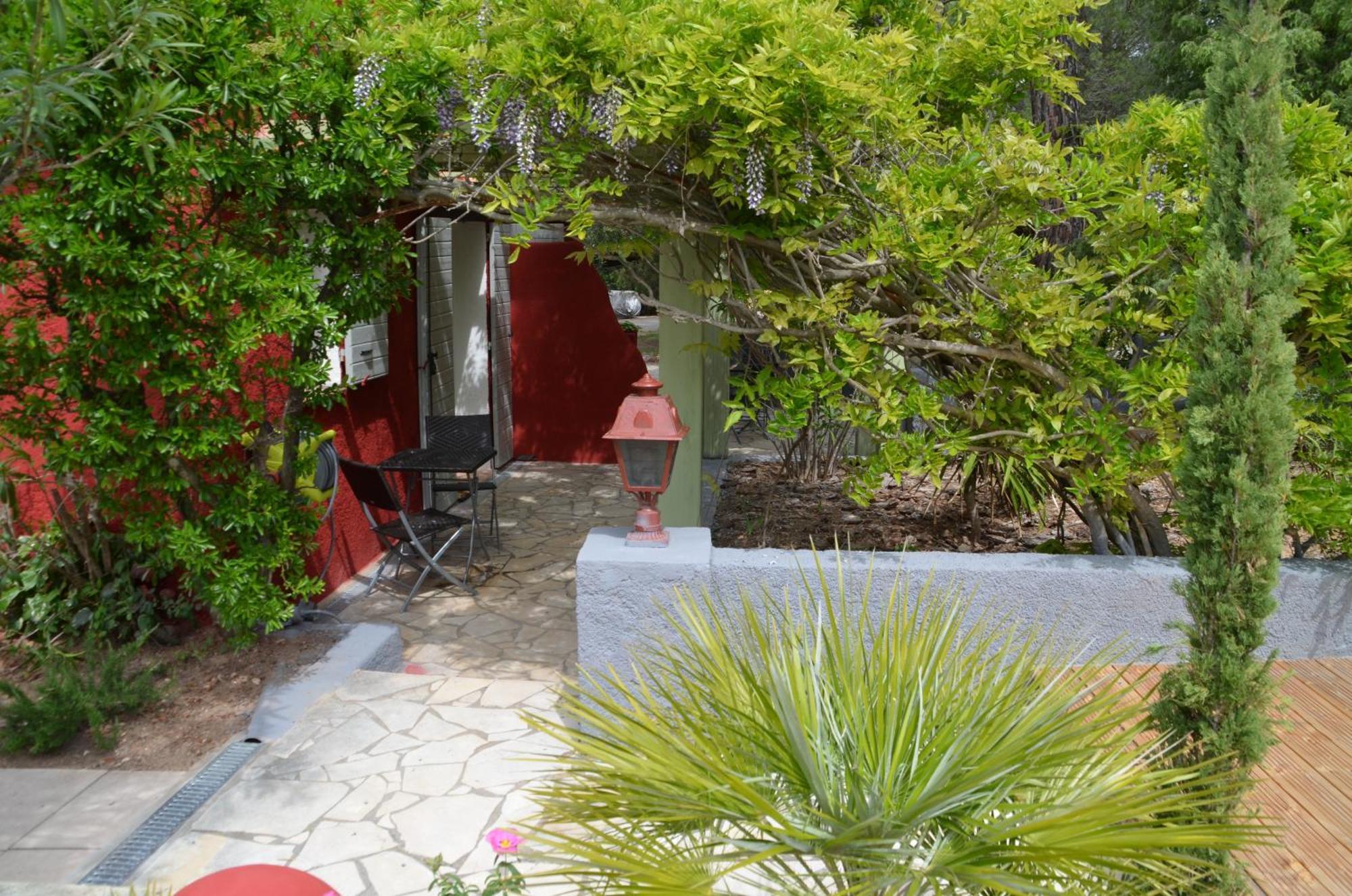 Les Mayombes Bed & Breakfast Roquebrune-sur-Argens Exterior photo